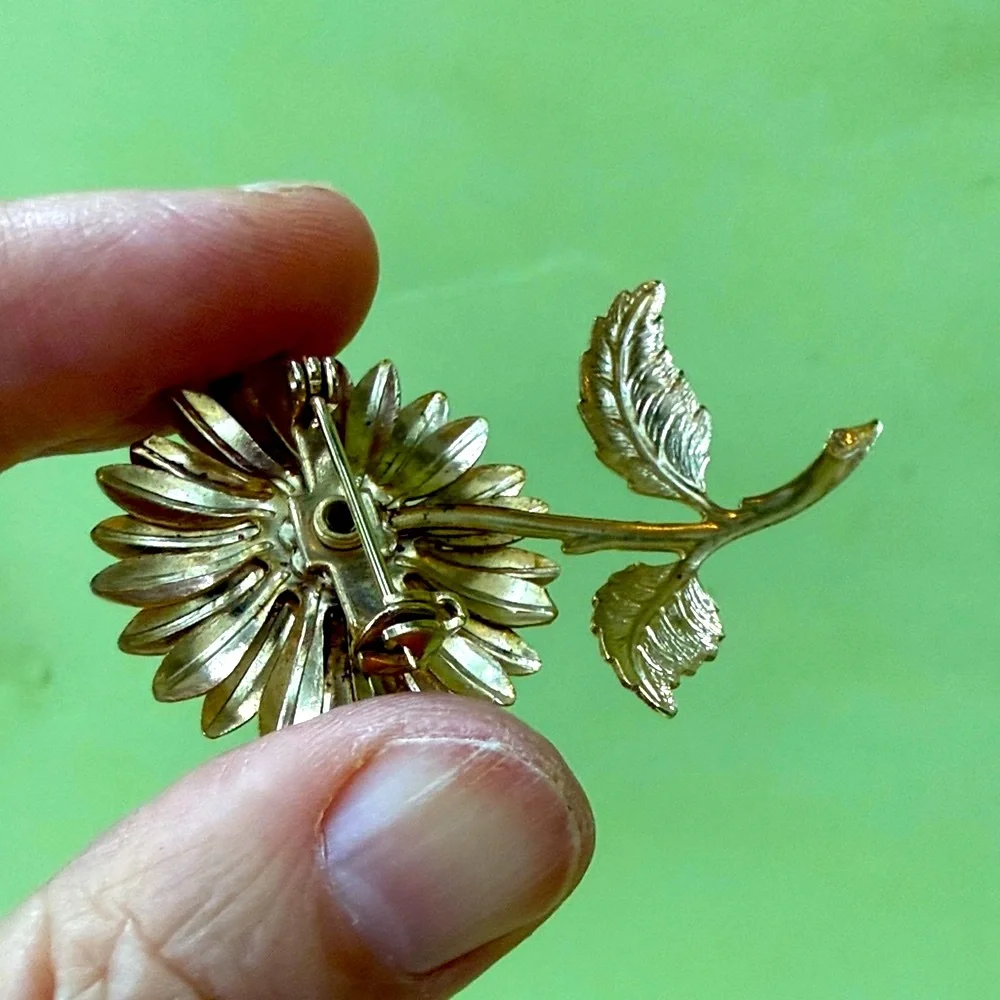 Vintage Gold Flower Brooch with Pearl Center